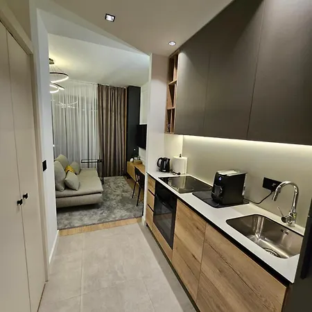 Dimiant Lux River Bw Sajmiste